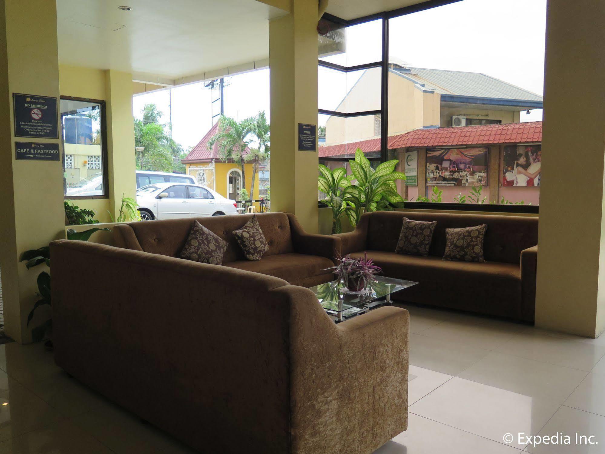 Oyo 197 Sunny Point Hotel Davao City Dış mekan fotoğraf