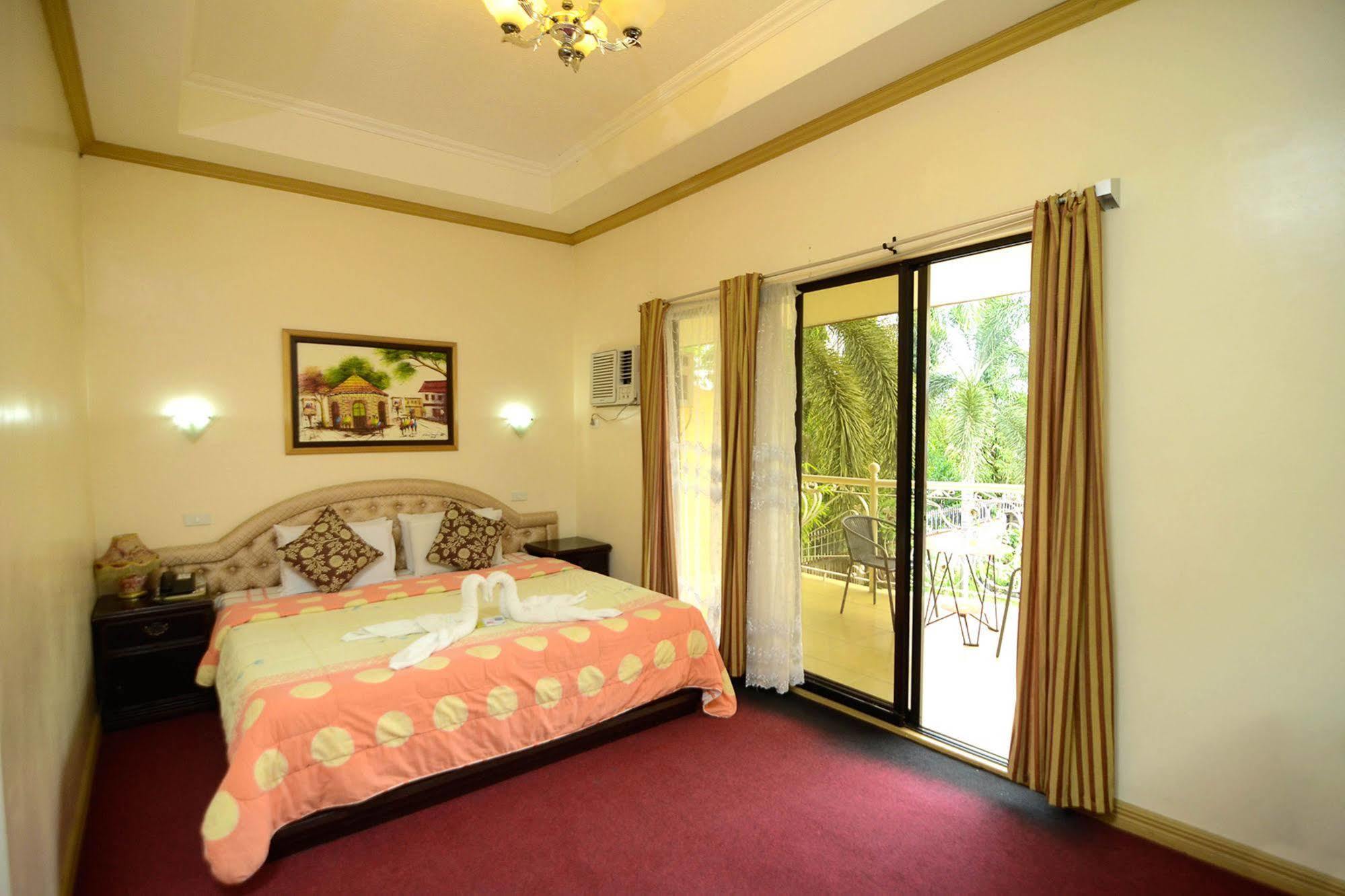 Oyo 197 Sunny Point Hotel Davao City Dış mekan fotoğraf