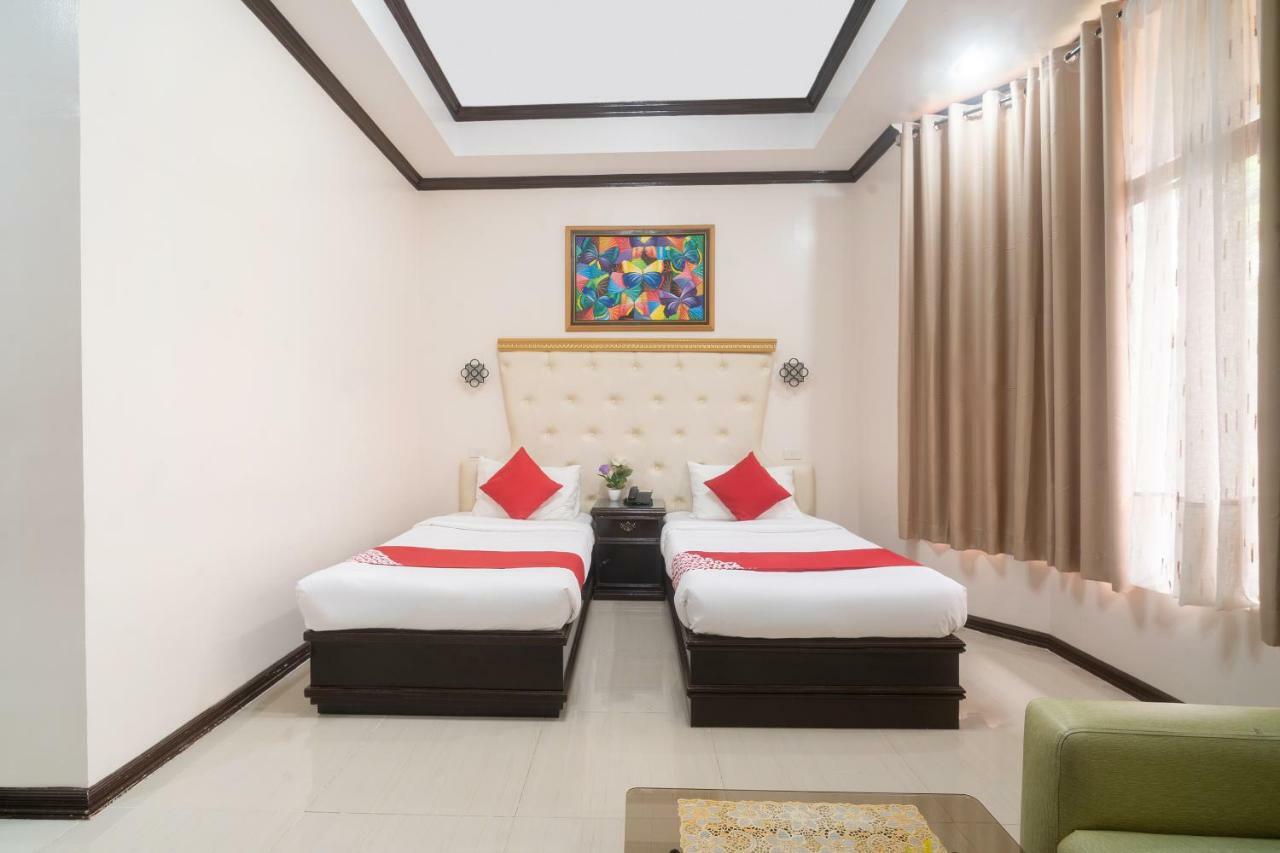 Oyo 197 Sunny Point Hotel Davao City Dış mekan fotoğraf